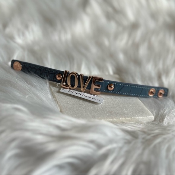 ✔️NWT BCBGeneration Blue Love Bracelet - Picture 7 of 7